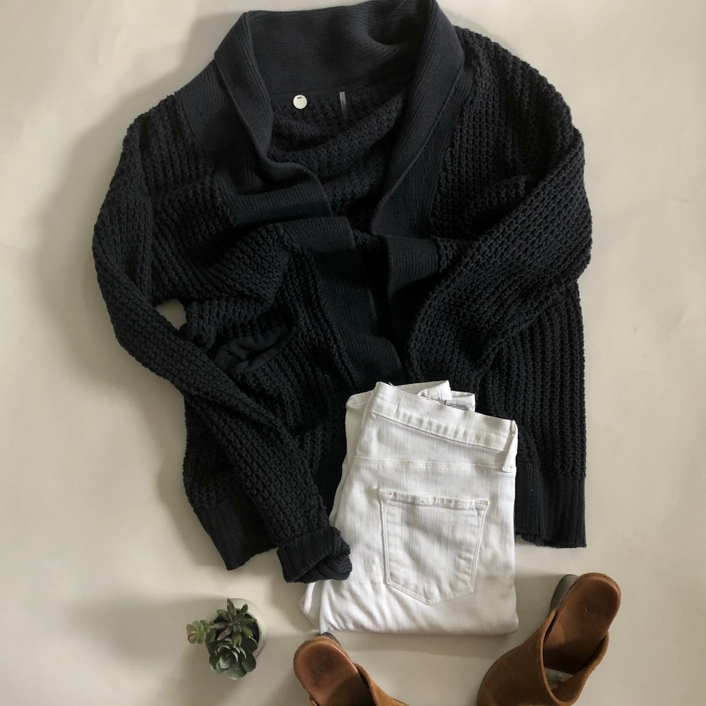 Chunky, Long Navy Sweater with Pockets